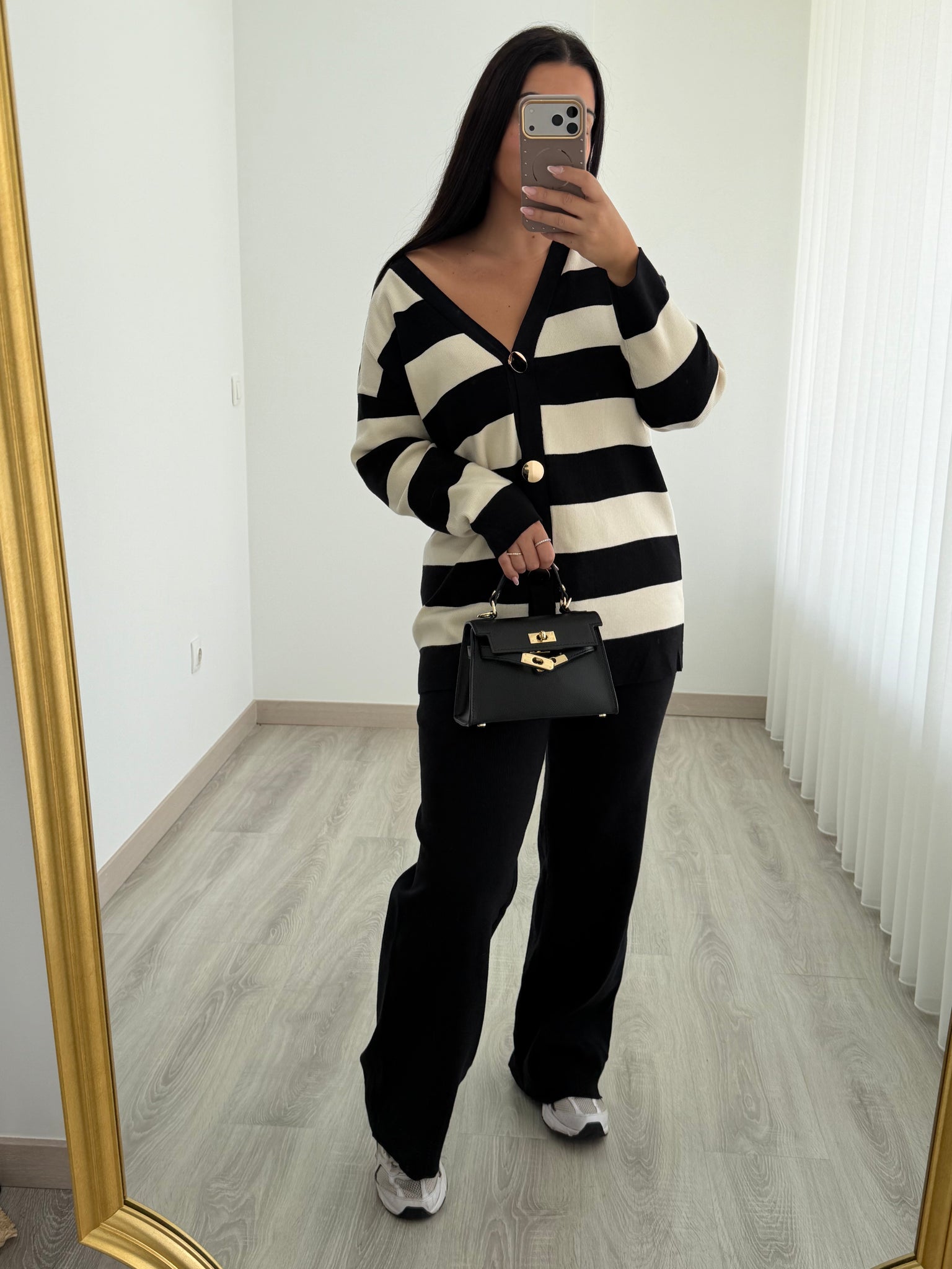 Conjunto malha riscas