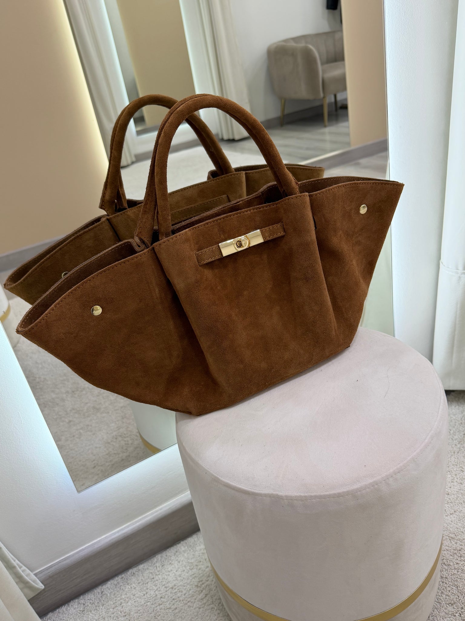 Mala inspiração Demellier em pele